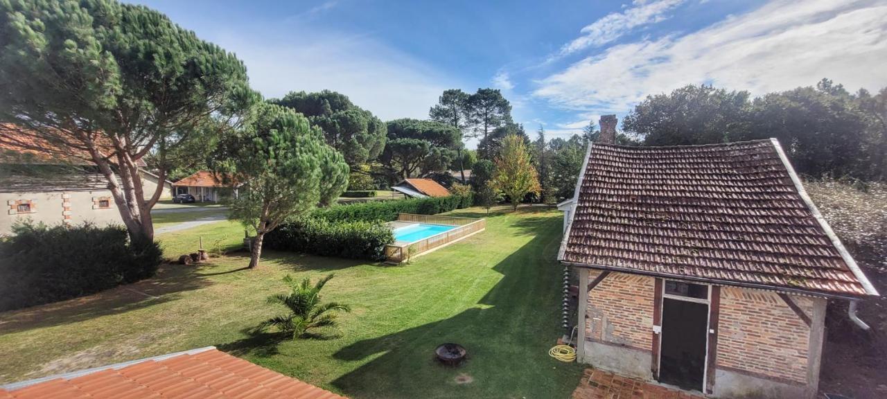 Holiday home Charmante Maison Dans Les Landes X 10 Avec Piscine Et Salle D Escalade Lue