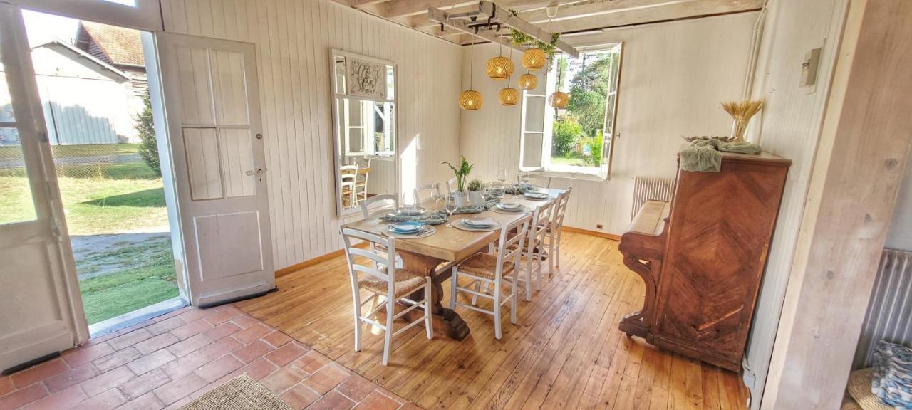 Holiday home Charmante Maison Dans Les Landes X 10 Avec Piscine Et Salle D Escalade Lue